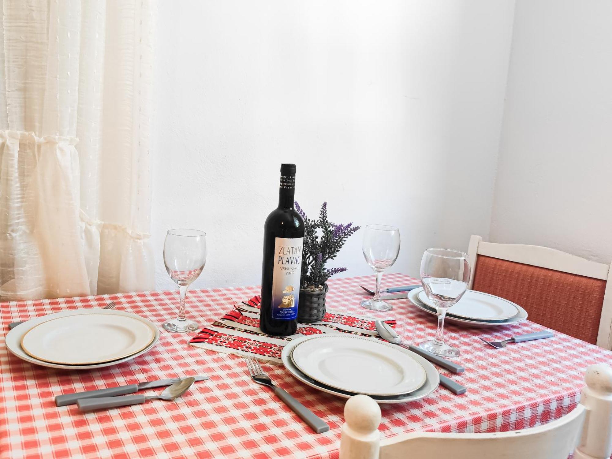Apartma Biljana *